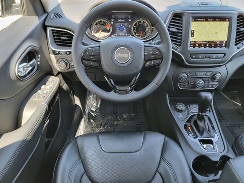Certified 2023 Jeep Cherokee Altitude Lux w/ Lux Elite Package AWD/4WD image 31