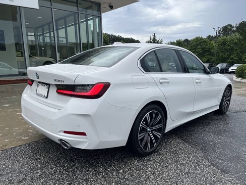 Used 2026 BMW 330i Sedan w/ Premium Package RWD image 8