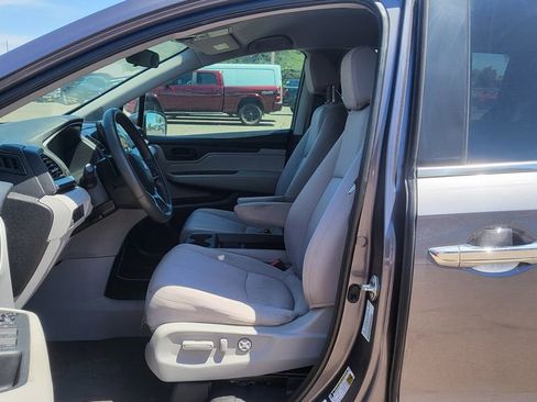 Used 2020 Honda Odyssey EX image 28