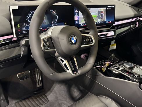 New 2027 BMW 530i xDrive w/ M Sport Package AWD/4WD image 13