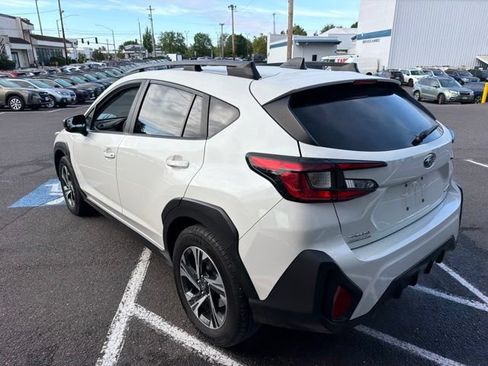 Used 2024 Subaru Crosstrek 2.0i Premium AWD/4WD image 6