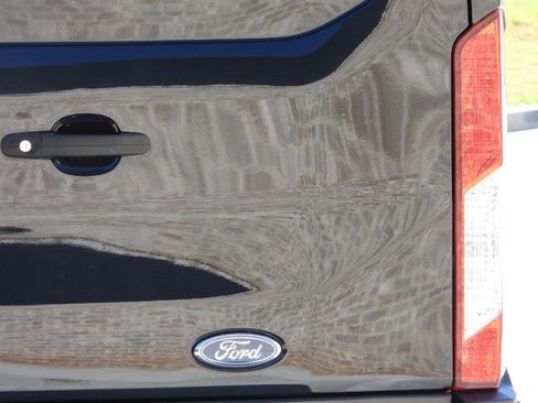 Used 2020 Ford Transit 250 Low Roof w/ Exterior Upgrade Package RWD image 19