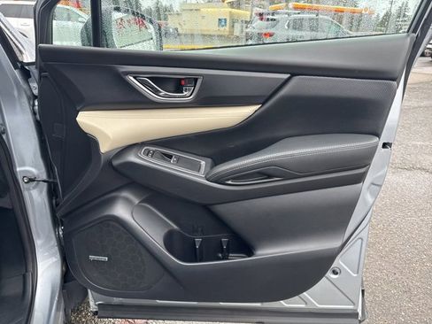 Used 2020 Subaru Ascent Limited w/ Technology Package image 32