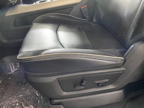 Used 2022 RAM 2500 Laramie image 12