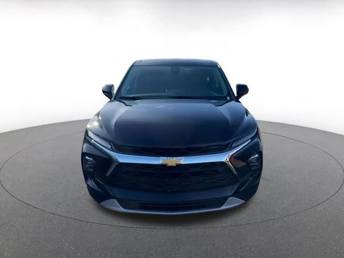 Used 2025 Chevrolet Blazer LT image 4