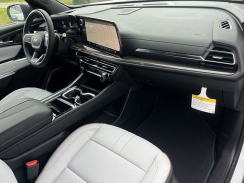 New 2025 Chevrolet Traverse High Country image 31