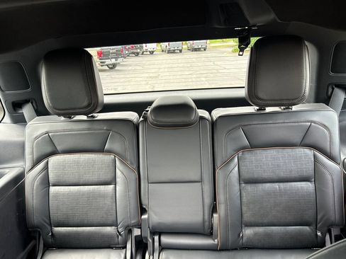 Used 2025 Lincoln Navigator Black Label AWD/4WD image 37