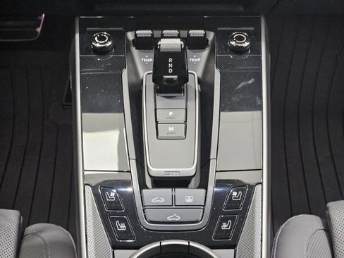 Certified 2022 Porsche 911 Carrera S image 15