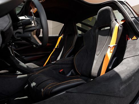 New 2027 McLaren 750S RWD image 56