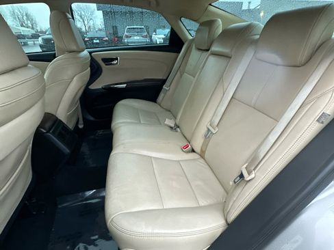 Used 2018 Toyota Avalon Touring image 30
