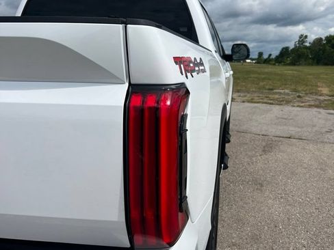New 2026 Toyota Tundra SR5 AWD/4WD image 19