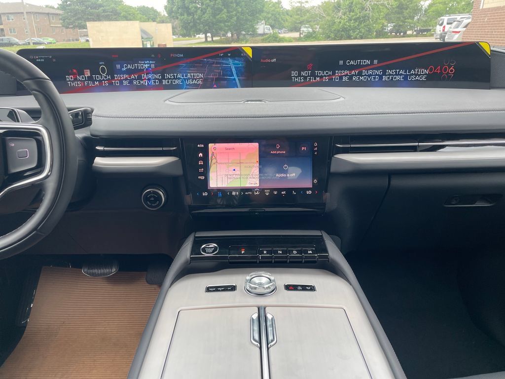 New 2026 Lincoln Navigator Premiere AWD/4WD image 16