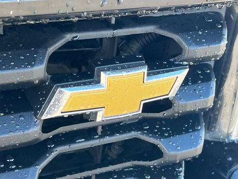 Used 2022 Chevrolet Silverado 1500 Custom RWD image 36
