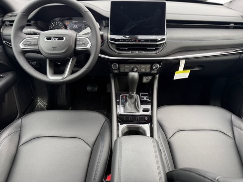 New 2026 Jeep Compass Limited image 10