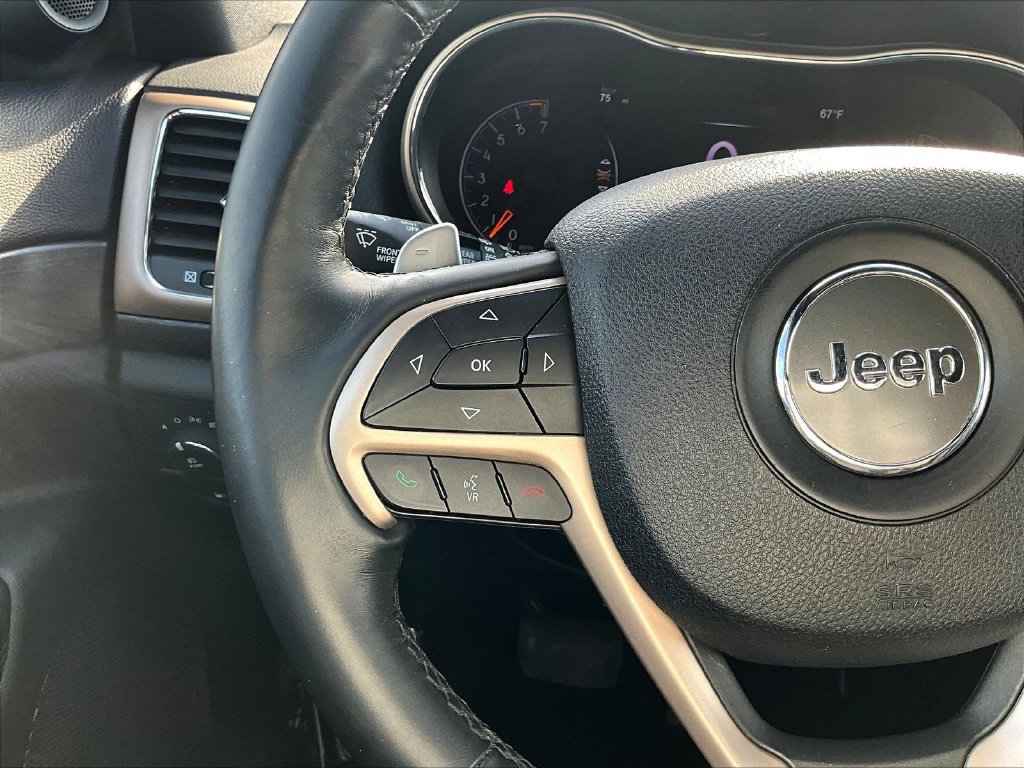 Used 2016 Jeep Grand Cherokee Laredo w/ Quick Order Package 23E AWD/4WD image 13