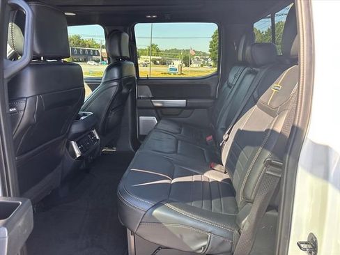 Used 2023 Ford F450 Platinum w/ FX4 Off-Road Package AWD/4WD image 17