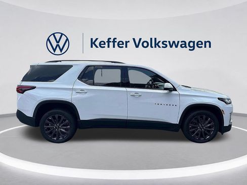 Used 2023 Chevrolet Traverse RS AWD/4WD image 6