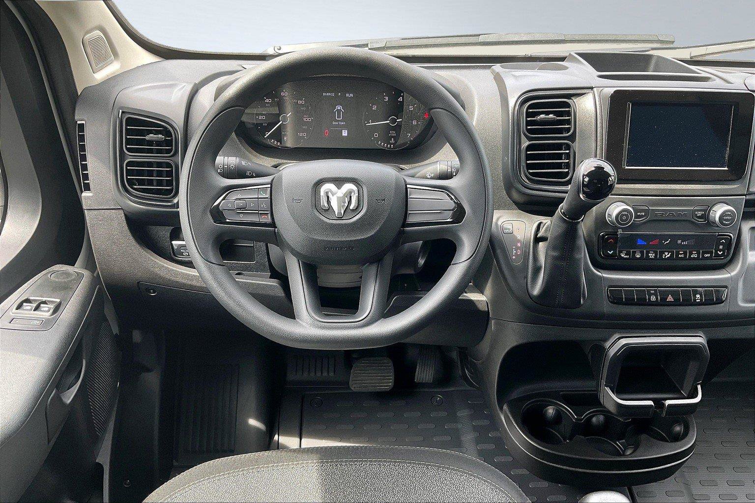 Used 2024 RAM ProMaster 2500 FWD image 6