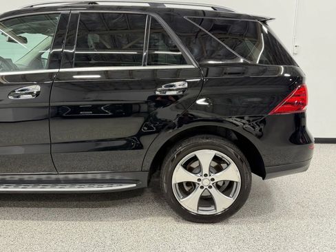Used 2016 Mercedes-Benz GLE 350 4MATIC w/ Premium Package image 10