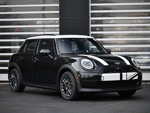New 2026 MINI Cooper S image 1