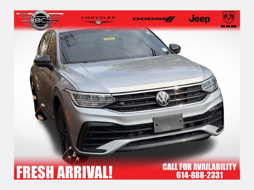 Used 2022 Volkswagen Tiguan SE R-Line AWD/4WD image 1