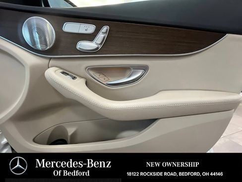 Used 2019 Mercedes-Benz C 300 4MATIC Sedan image 21