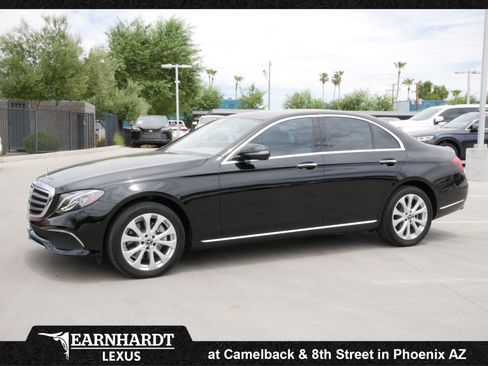 Used 2018 Mercedes-Benz E 300 image 1