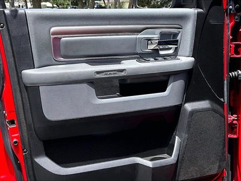 Used 2019 RAM 1500 Warlock RWD image 16