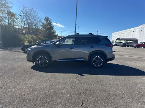 New 2026 Nissan Rogue Platinum image 7