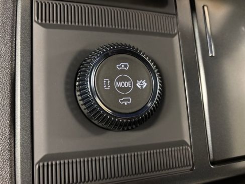 New 2026 GMC Hummer EV SUV image 44