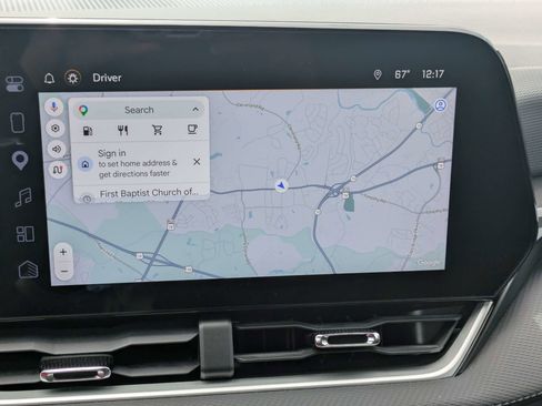 Used 2025 Chevrolet Equinox LT FWD image 23