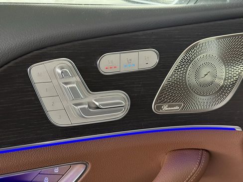 New 2026 Mercedes-Benz GLS 580 4MATIC image 7