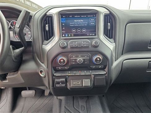 Used 2019 Chevrolet Silverado 1500 LT w/ All-Star Edition image 26