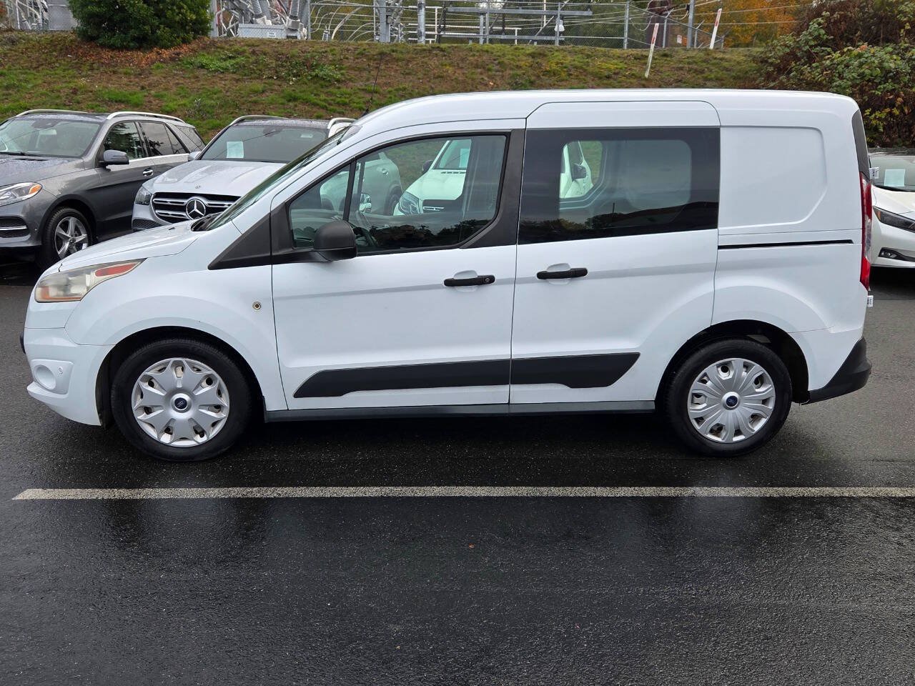 Used 2014 Ford Transit Connect XLT FWD image 4