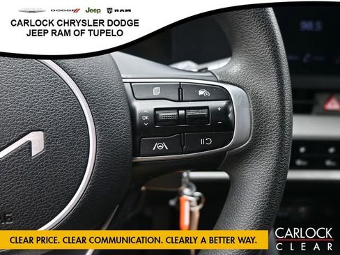 Used 2024 Kia Sportage LX image 15