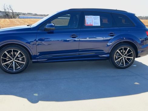 Used 2021 Audi Q7 3.0T Prestige w/ Prestige Package image 6