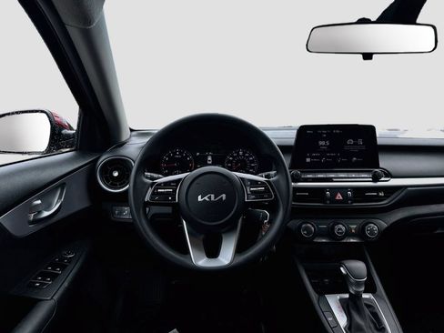 Certified 2024 Kia Forte LXS w/ LXS Technology Package FWD image 24