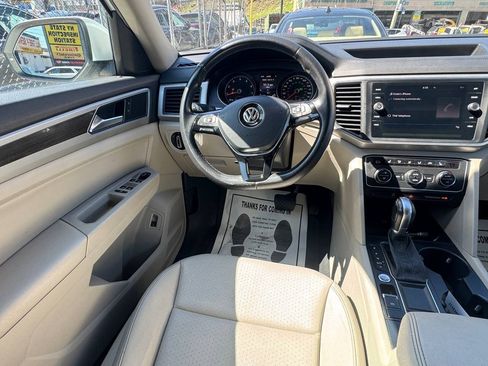 Used 2018 Volkswagen Atlas SE FWD image 15