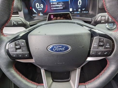 New 2025 Ford Explorer ST-Line image 16