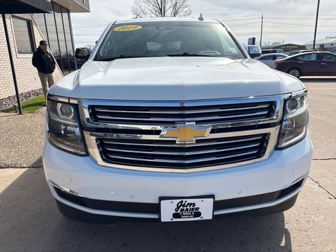 Used 2019 Chevrolet Tahoe Premier w/ Premier Plus Edition image 3