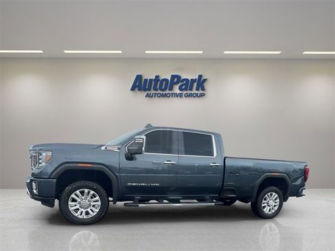 Used 2020 GMC Sierra 2500 Denali w/ Denali Ultimate Package image 8