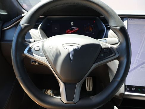 Used 2020 Tesla Model S Performance AWD/4WD image 14