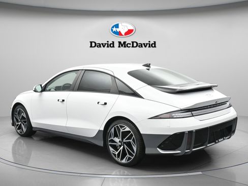 Used 2024 Hyundai Ioniq 6 SEL RWD image 6