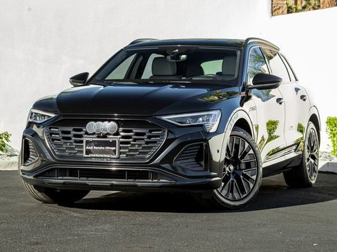 Used 2024 Audi Q8 e-tron Prestige w/ Prestige Package AWD/4WD image 1