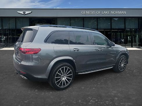 Used 2026 Mercedes-Benz GLS 450 4MATIC image 5