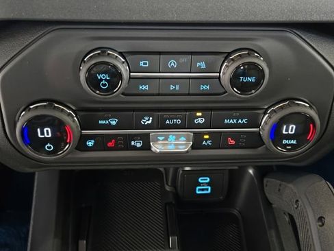 New 2025 Ford Bronco Raptor AWD/4WD image 14
