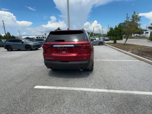 Used 2023 Chevrolet Traverse LT AWD/4WD image 8