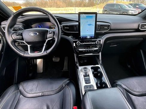 Used 2022 Ford Explorer ST w/ Equipment Group 401A image 7