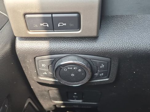 Used 2019 Ford F250 Lariat w/ Lariat Value Package AWD/4WD image 26