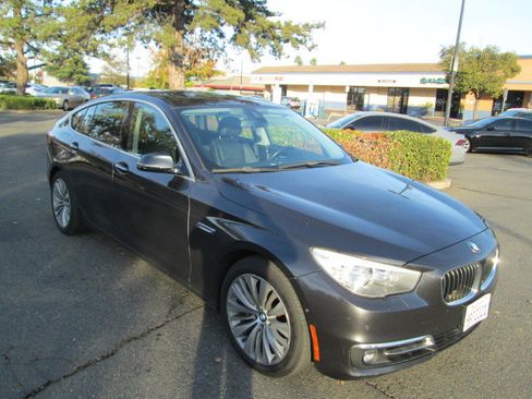 Used 2014 BMW 535i Gran Turismo xDrive AWD/4WD image 3